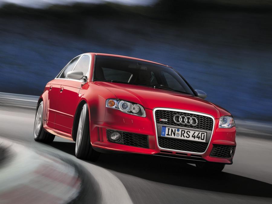  Audi RS4 Sedan (B7, 8E) 2005 года  (фото 14 из 48)